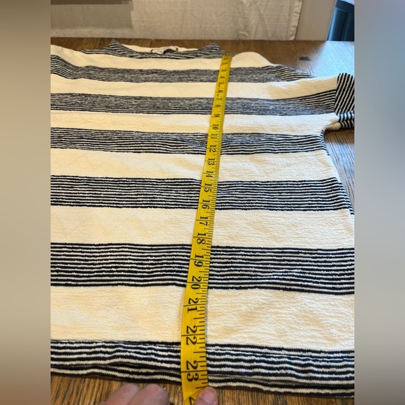 đź’™Eri + Ali striped pullover top in size S, sold at Anthropologie. - Picture 5 of 8